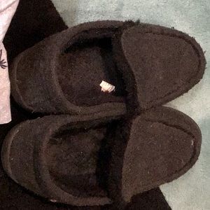 I am selling my lamb slippers